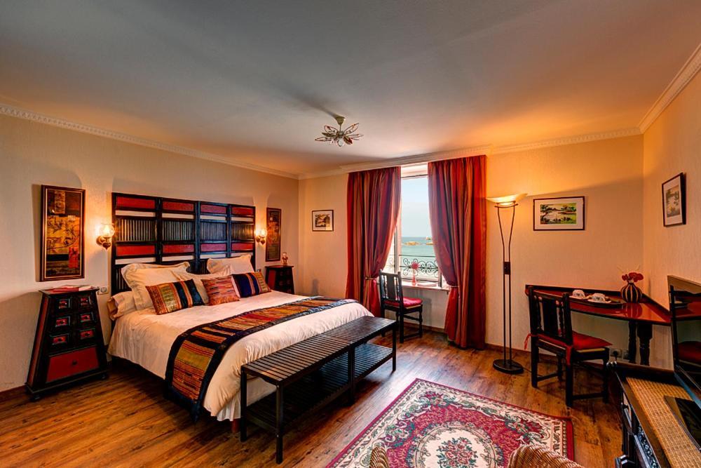 La Cameline Hotel Plougasnou Bagian luar foto